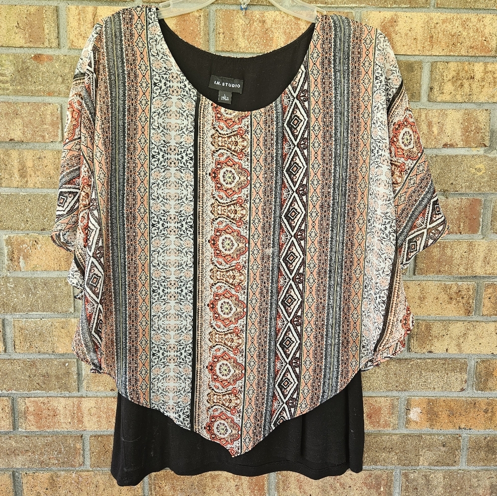 I.N Studio Women Top Brown and Black